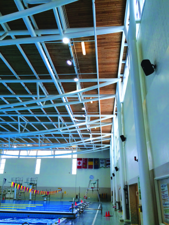 Swimming pool lighting solution